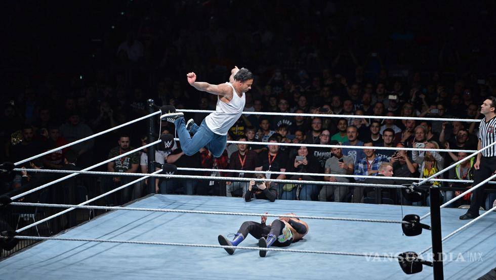 $!De la portería al ring: Ex portero de Alemania debutó como luchador en WWE