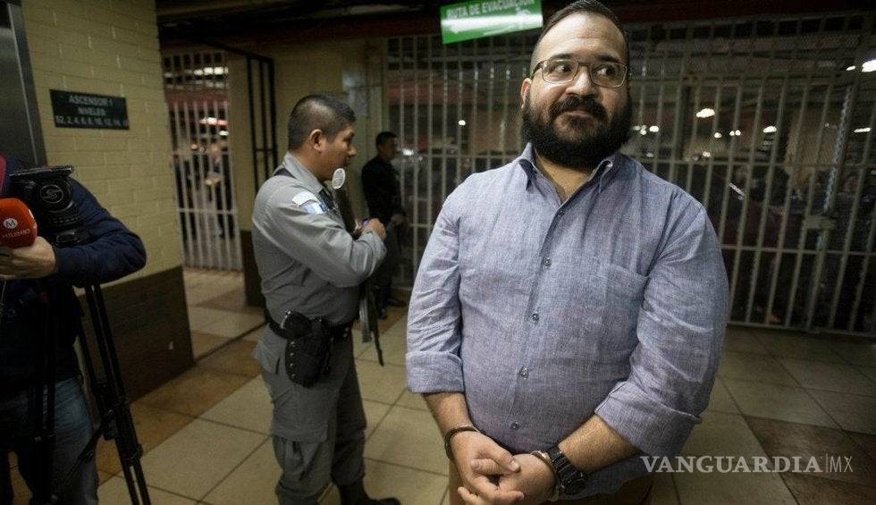 Niegan amparo a Javier Duarte contra orden de aprehensión por desaparición forzada