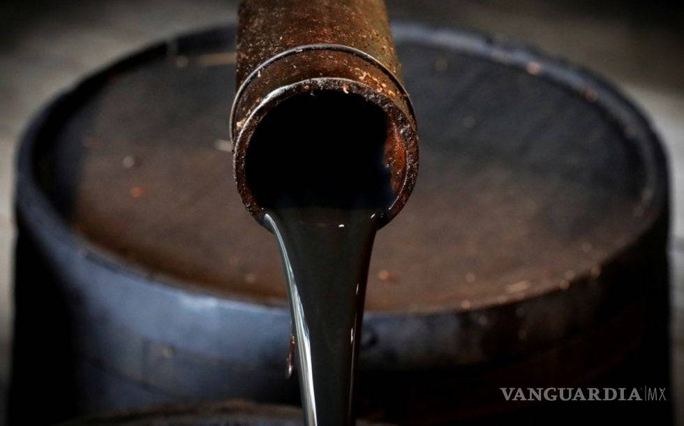 Crudo mexicano repunta 3.7% tras acuerdo con la OPEP