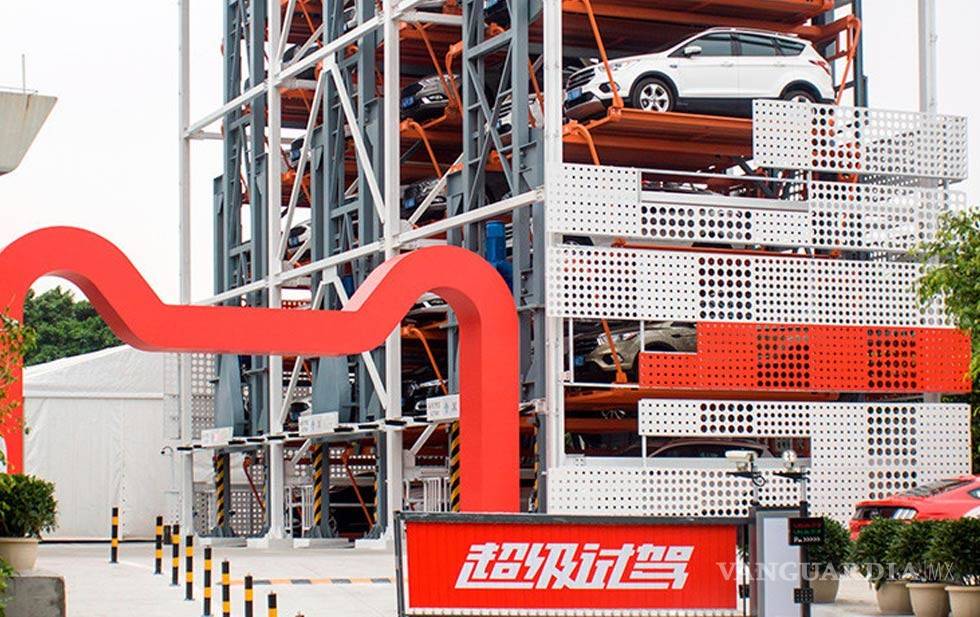 $!Ford y Alibaba crean gigantesca máquina expendedora de autos en China