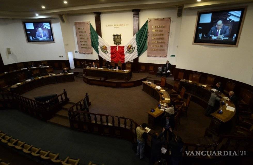 Sin mayoría, amarra PRI el control del Congreso de Coahuila