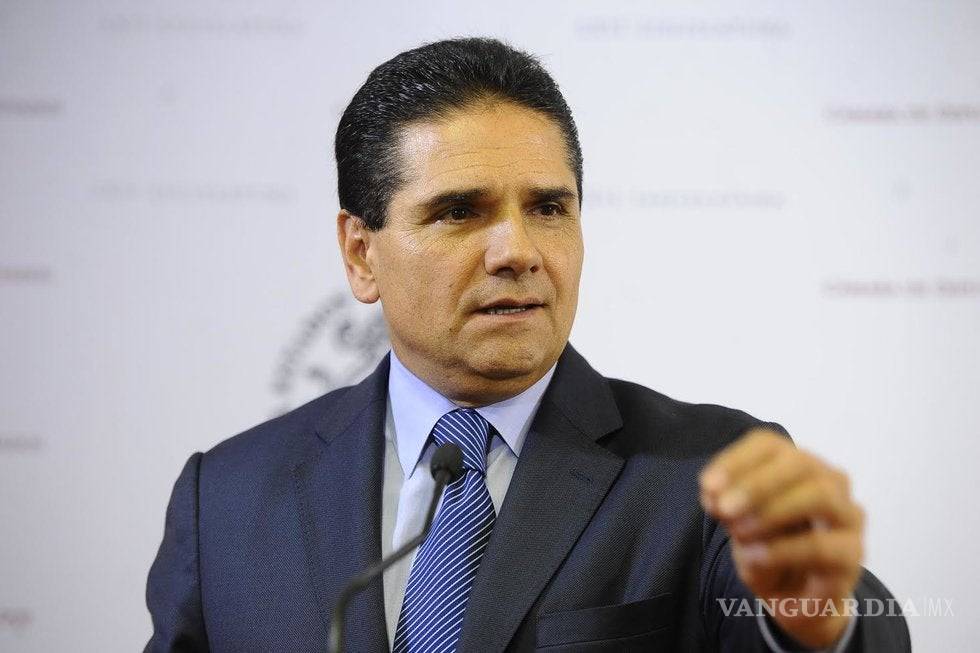 $!Piden a gobernador de Michoacán ratificar denuncia contra Rosario Robles