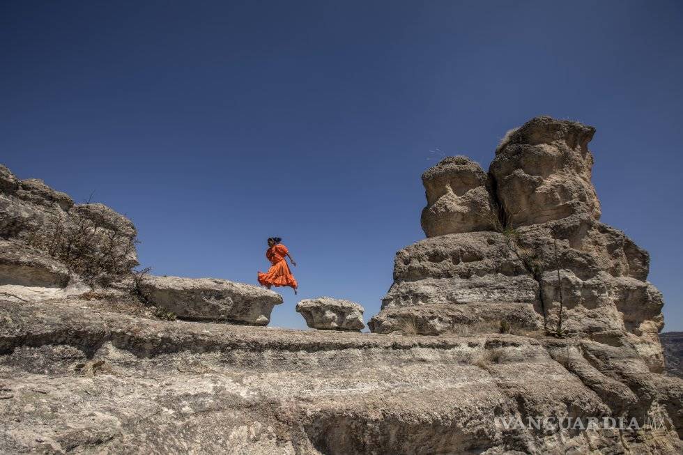 $!Así es la vida de la campeona de ultramaratones que corre en sandalias