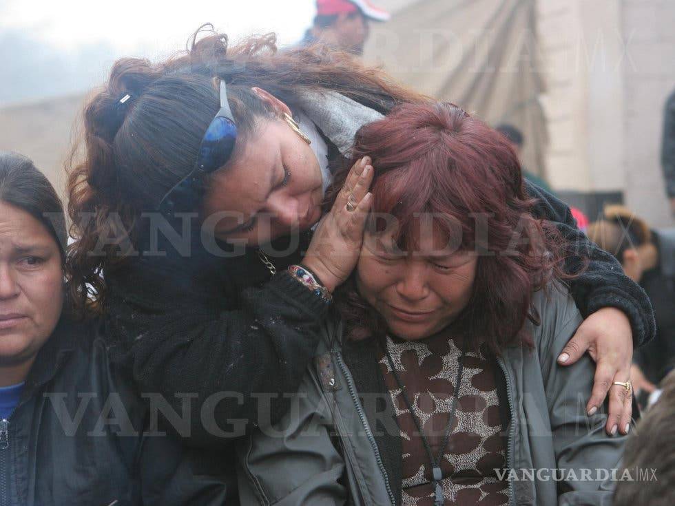 $!Pasta de Conchos: Sepultan sueño de rescate a mineros, AMLO revela verdad a familiares de Coahuila