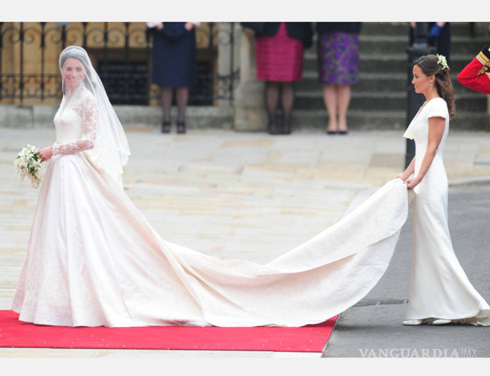 $!Victoria Beckham desea diseñar el vestido de novia real