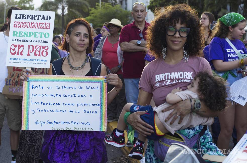 Mujeres alzan su voz en todo el para defender sus derechos y contra la violencia y la impunidad (fotos)