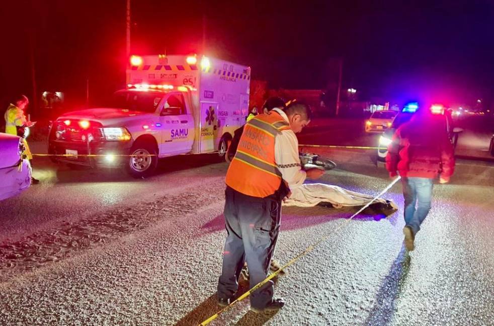 Trágico accidente sacude a Torreón; fallece motociclista al chocar por alcance a vehículo