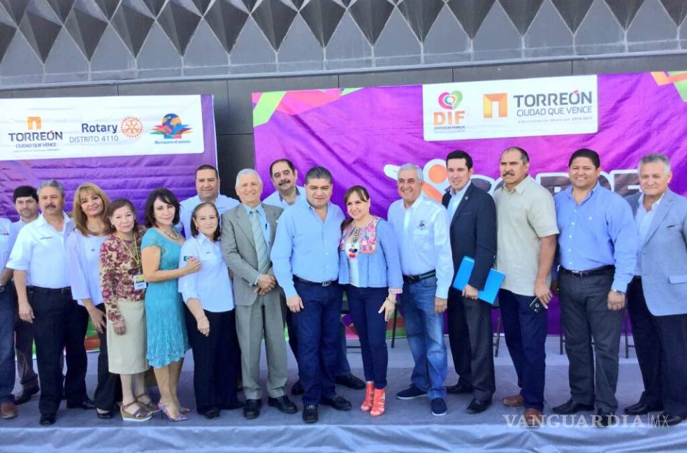 $!Ayuntamiento de Torreón ha entregado más de 2 mil sillas de ruedas