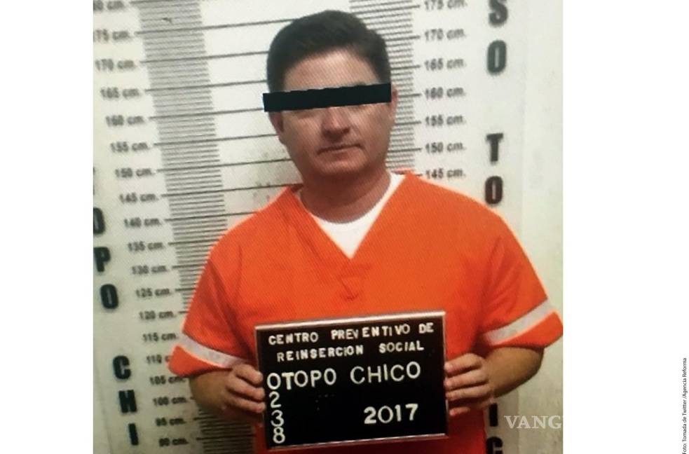 $!Fotografía filtrada de Medina de la Cruz en Topo Chico. Con ella se realizaron memes y dividió opiniones por su difusión.