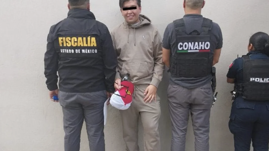 Márquez Alcaraz agredió físicamente a una mujer, identificada como Edith “N”.