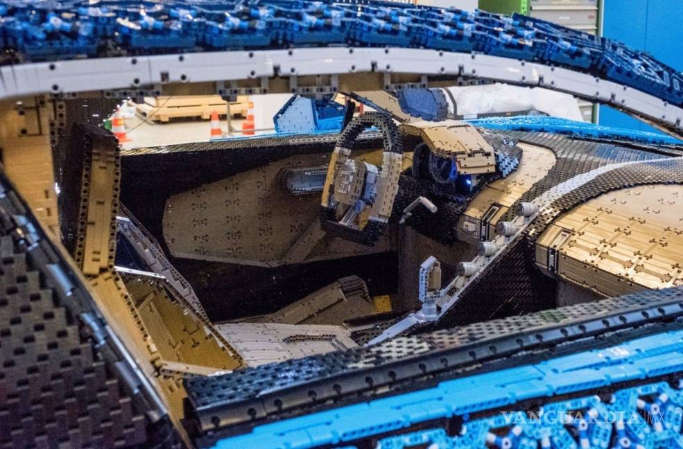 $!¡Lego lanza réplica exacta de un Bugatti... y sí funciona!