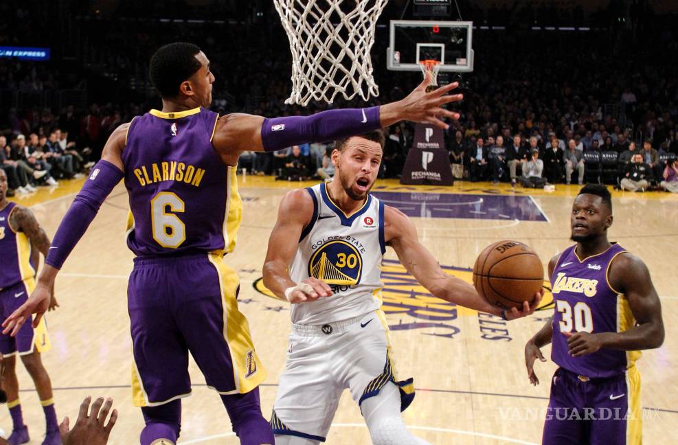 Warriors sufren de más para superar en tiempo extra a los Lakers