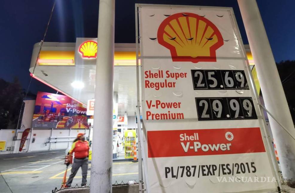 $!Sin embargo, en otra gasolinera de Iztapalapa se ofrece en 29.29 pesos por litro.