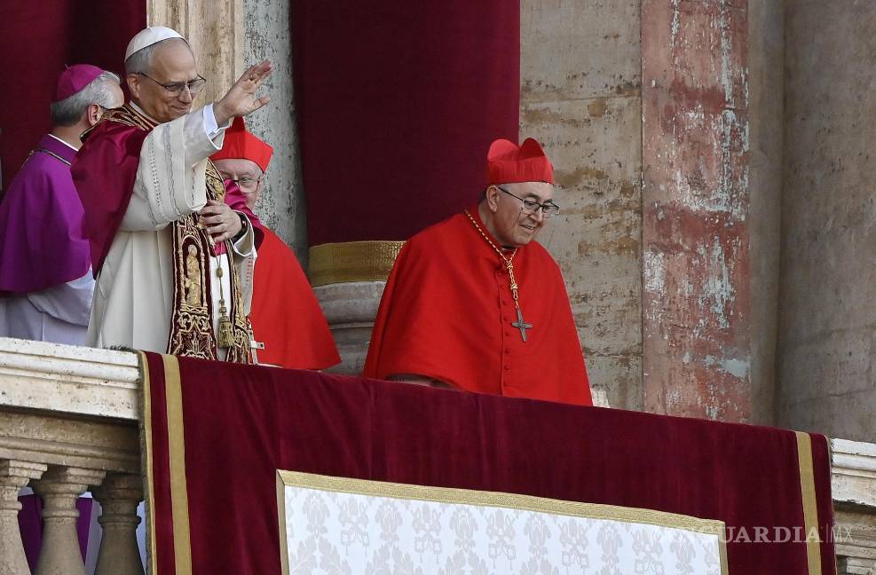 $!Robert Prevost inicia su papado con el nombre de León XIV y arriba a la silla de San Pedro, convirtiéndose en el primer pontífice estadounidense.