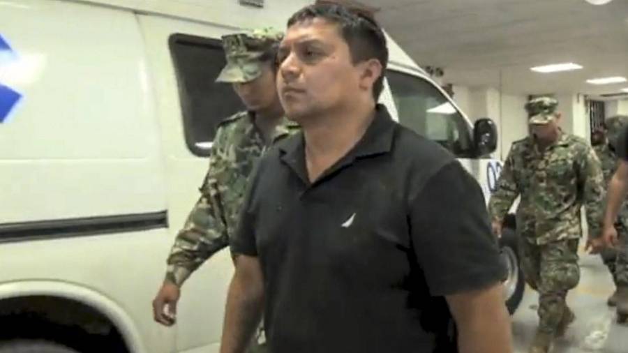 A través de sus redes sociales, el periodista Arturo Ángel informó que el abogado Frank Pérez encabezará la defensa de otro reconocido narcotraficante del grupo de Los Zetas: Miguel Ángel Treviño Morales, alias ‘Z-40’.