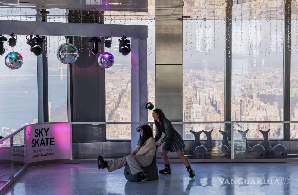 ¿Te gustaría poder patinar sobre el hielo en un rascacielos en Nueva York?