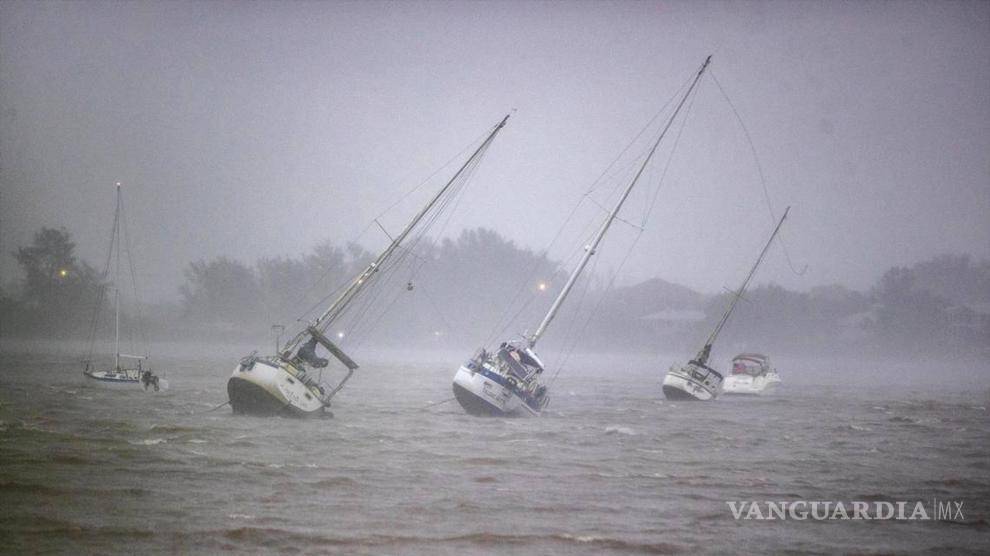 El huracán ‘Ian’ se degrada a categoría 3 luego de tocar tierra en Florida