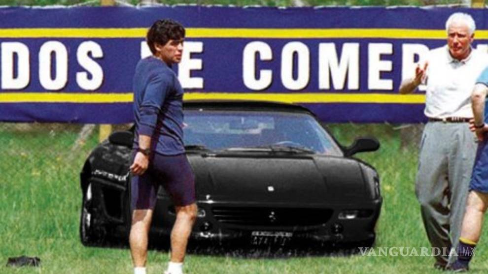 $!Maradona y la historia del Ferrari negro