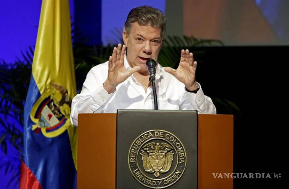 $!Gobierno colombiano y FARC firman histórico cese del fuego