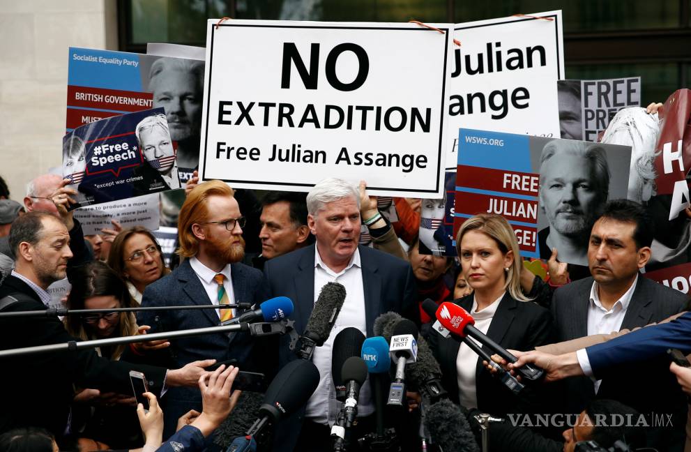 Julian Assange no desea entregarse para ser extraditado a EU