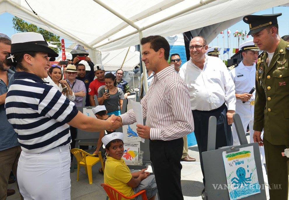 $!Inaugura Peña Nieto cuartel militar en Piedras Negras, Coahuila