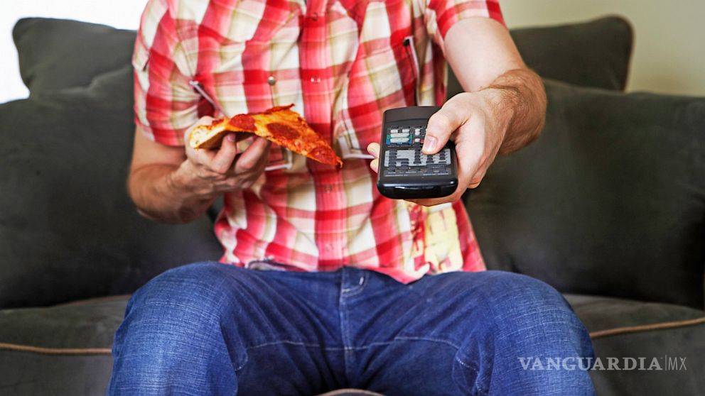 $!Hábitos que aumentan más el apetito (y tu peso)
