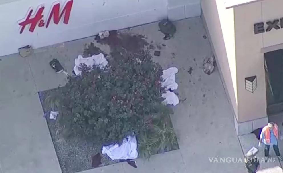 $!Así fue el terrible tiroteo en Texas, atacante disparó a mansalva a clientes de centro comercial (videos)
