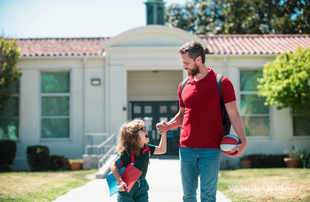 $!La comunicación entre estudiantes, padres y maestros es fundamental durante un proceso de adaptación.