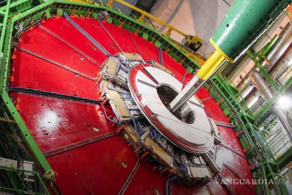 $!Falleció Peter Higgs, el Nobel de Física que descubrió la “partícula de Dios”