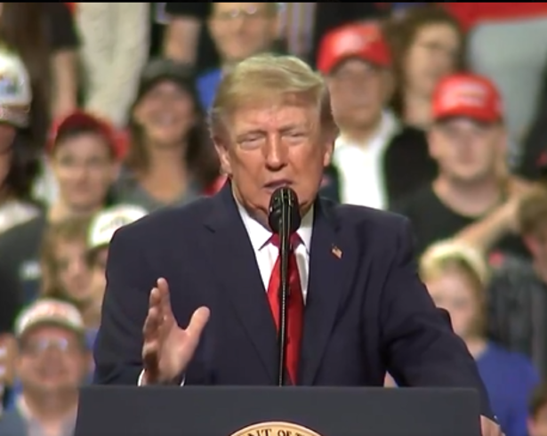 Donald Trump en un mitin en Ohio