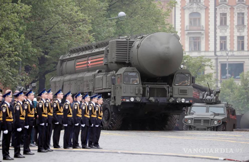 $!Imagen de un misil nuclear estratégico RS-24 Yars ruso.