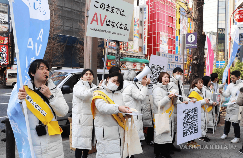 $!Actrices del porno protestan en Japón; nueva ley terminará con la industria, advierten