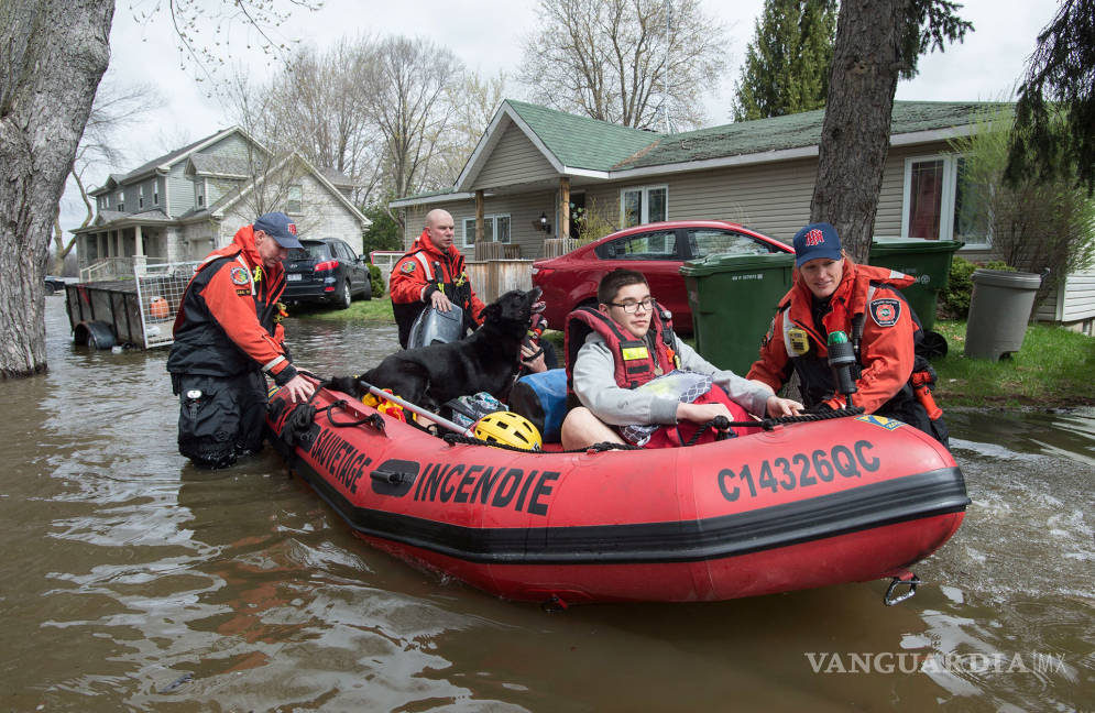 $!Canadá enfrenta la peor inundación en las últimas décadas, comenzó evacuaciones y desplegó tropas