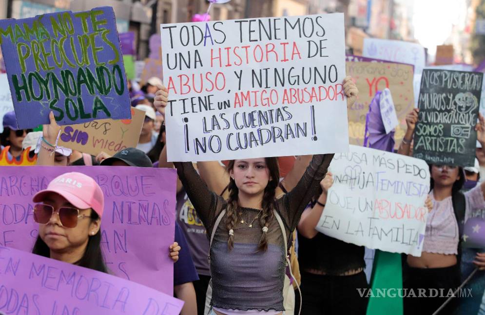 $!Miles de mujeres marcharon por las calles en conmemoración del 8 de Marzo, pidiendo un paro a la violencia de género | Foto: Cuartoscuro