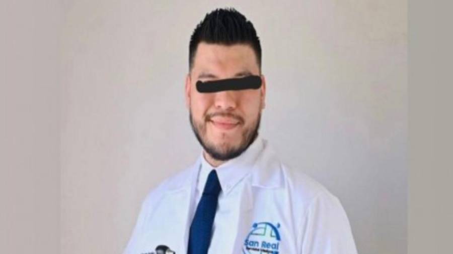 El médico y exfuncionario municipal es señalado como presunto responsable de un accidente vial ocurrido en Piedras Negras.