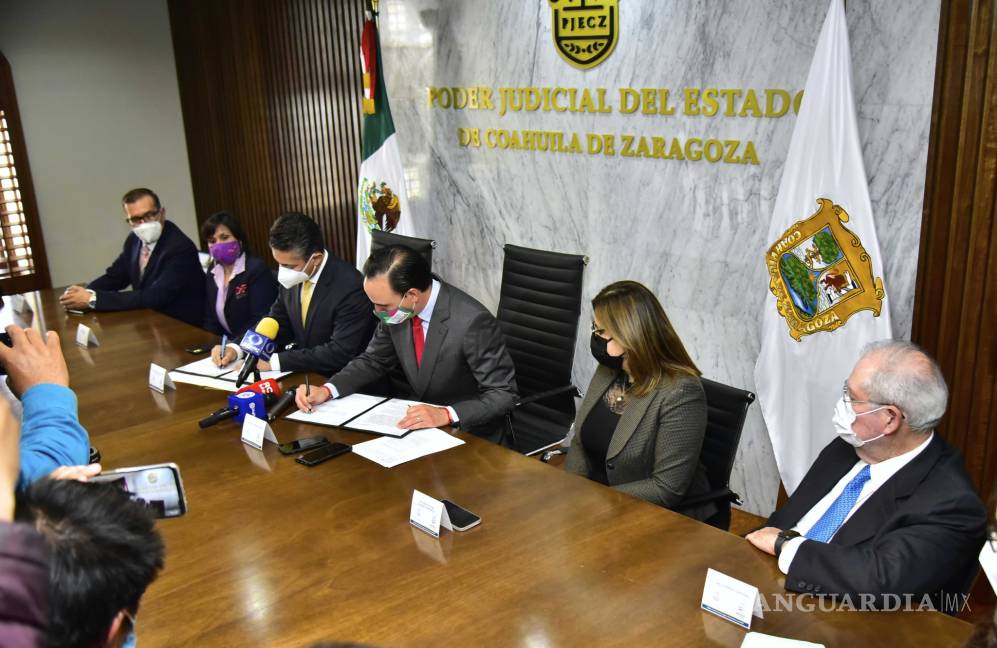 $!Poder Judicial y Saltillo firman convenio para capacitar a coordinadores de Centros Comunitarios