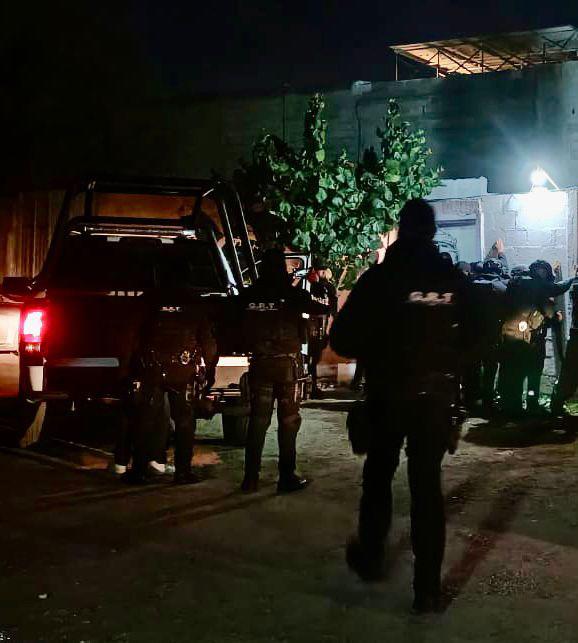 Denuncia vecinal destapa fiesta clandestina con más de 100 j