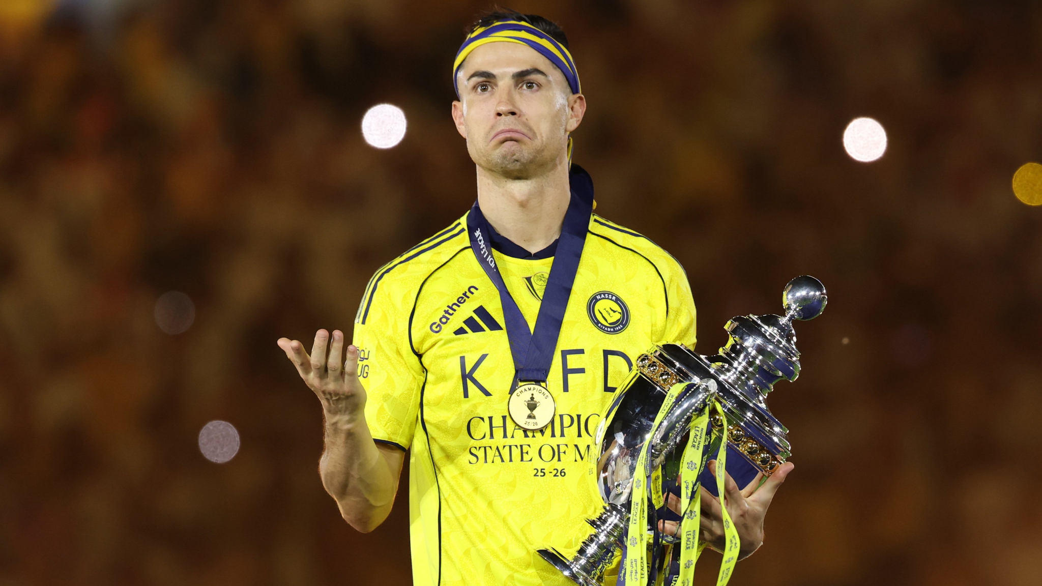 VIDEO | Cristiano Ronaldo gana su primer título con Al Nassr y rompe en llanto