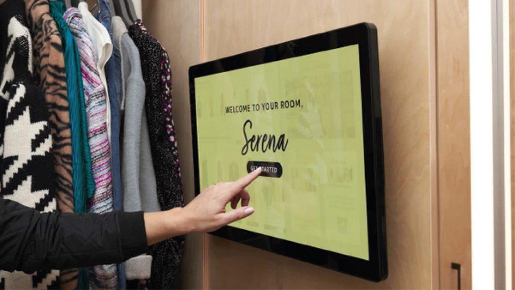Amazon abrirá su primera tienda física de ropa en EU, con algoritmos te ayudará a elegir. Noticias en tiempo real