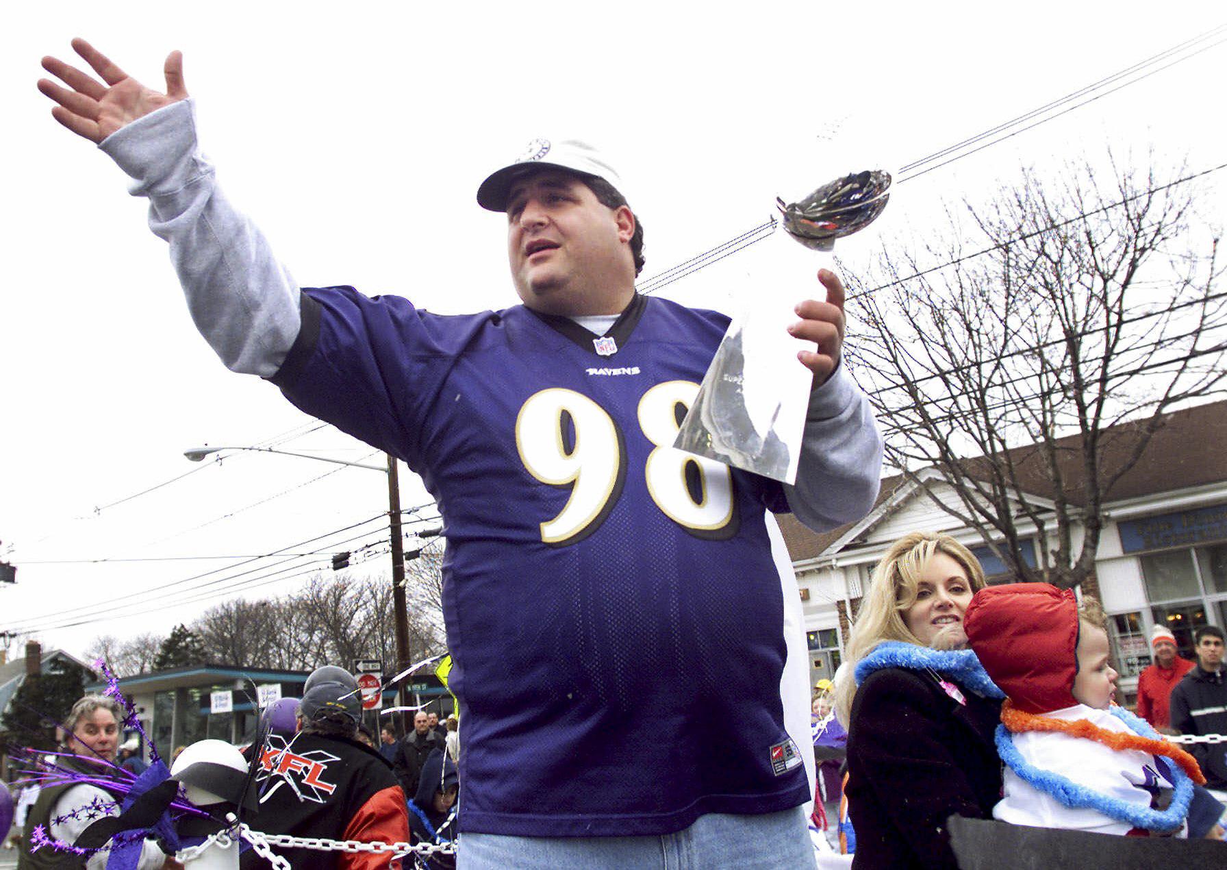 Muere Tony Siragusa, campeón del Super Bowl XXXV con Ravens, a los 55 años. Noticias en tiempo real
