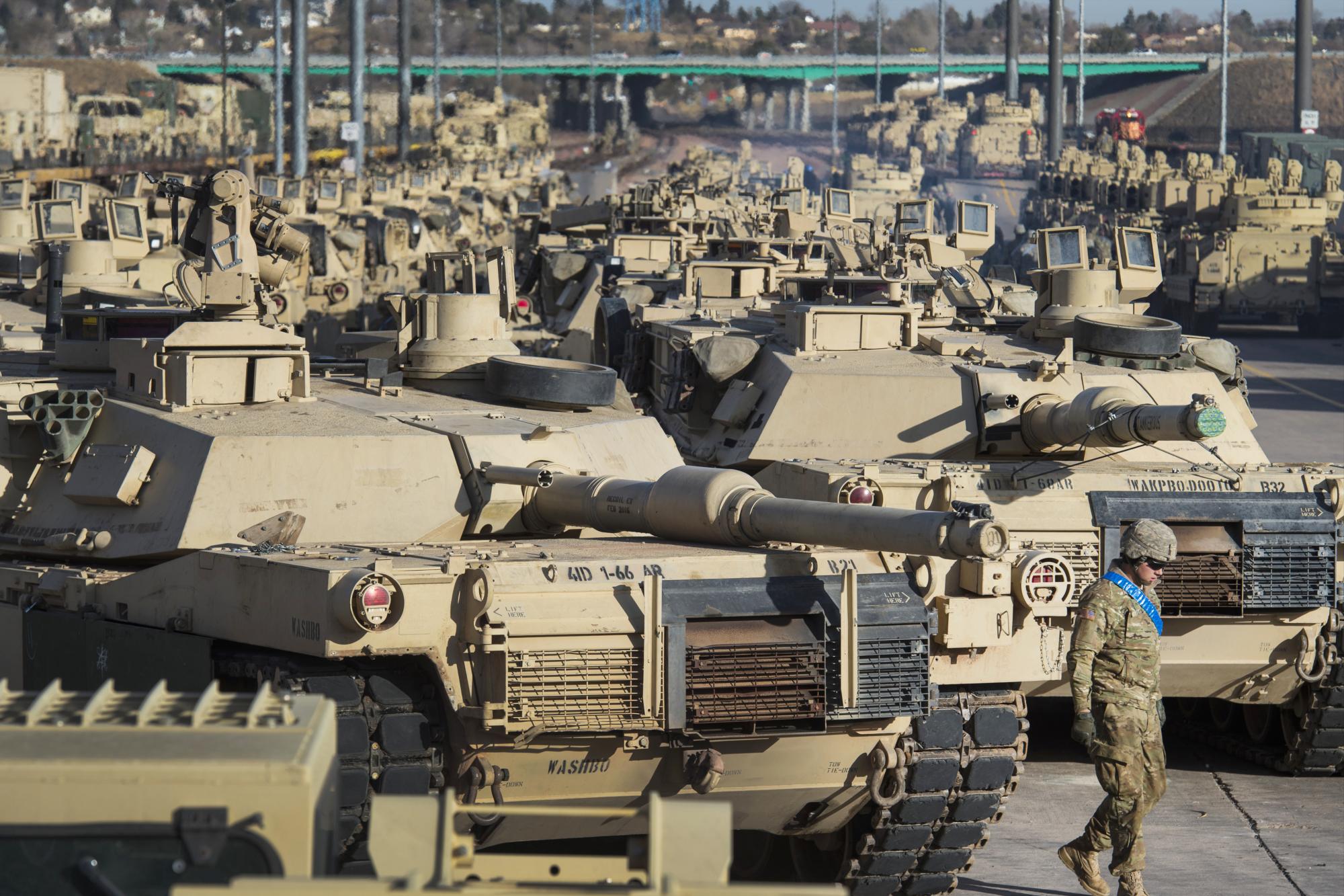 Estados Unidos va a enviar 31 tanques militares M1 Abrams a Ucrania. Noticias en tiempo real