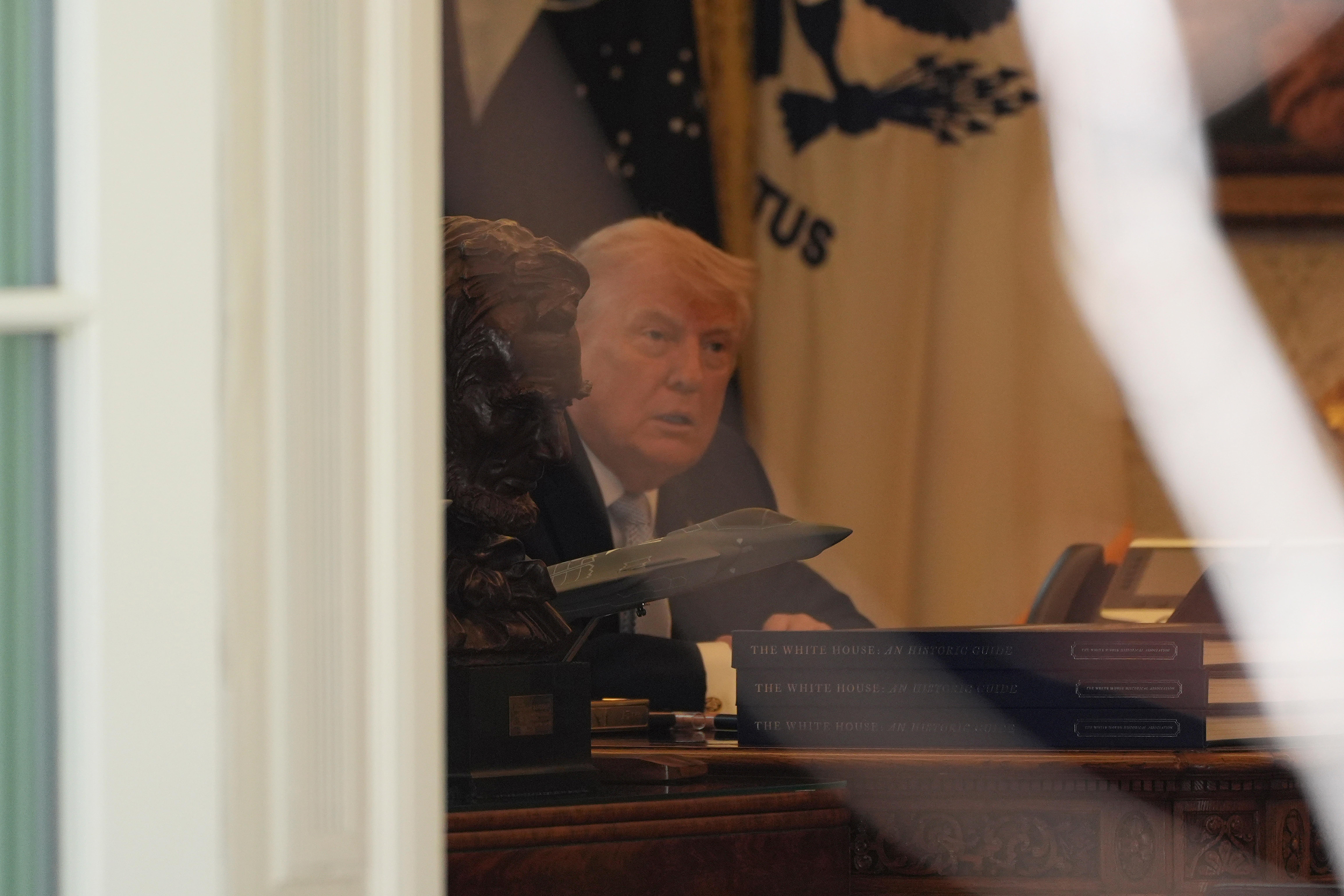 Busca el gobierno hacer de EU ‘cool’ de nuevo; por qué Trump apuesta ahora por la Generación Z