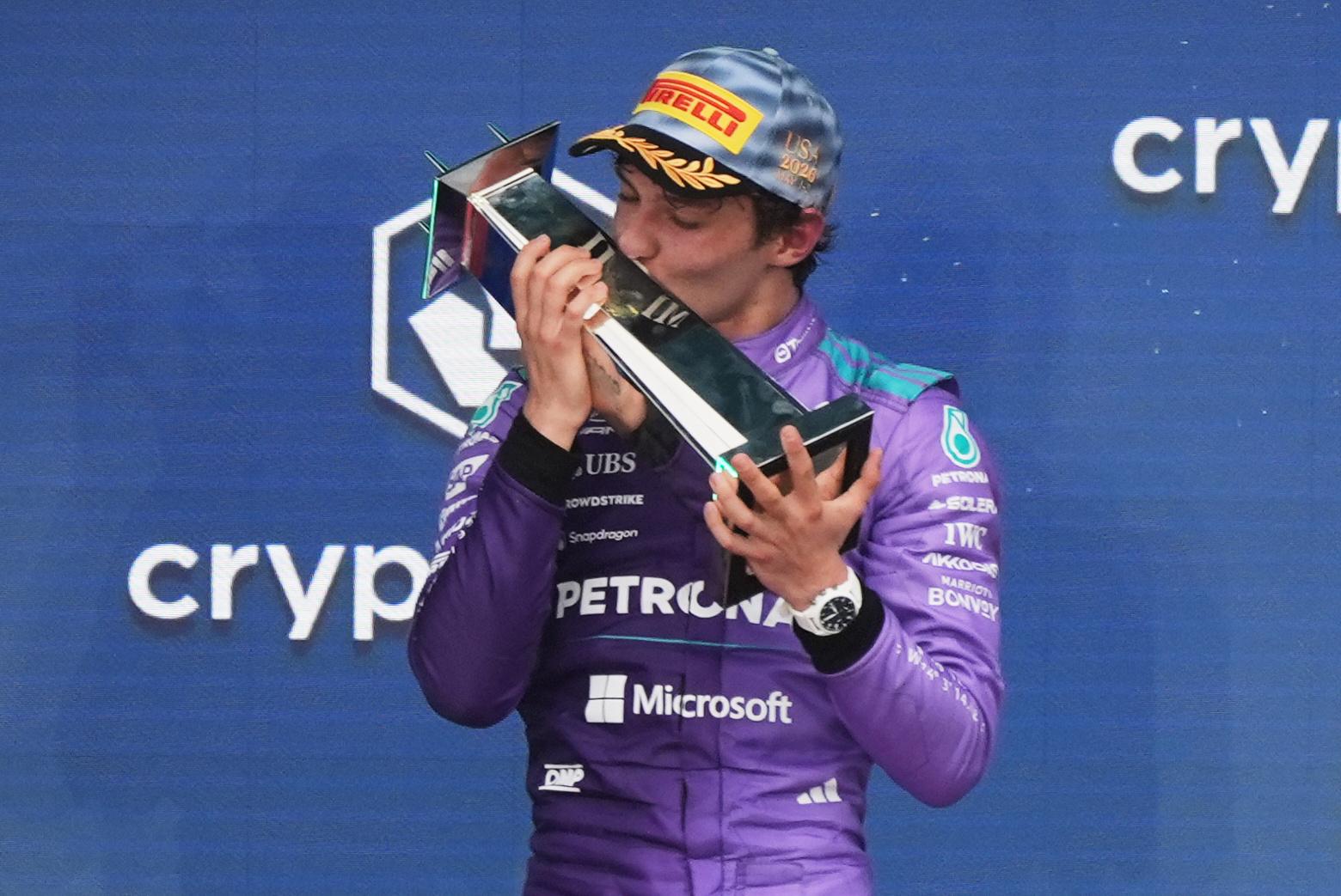 GP de Miami: Antonelli firma su tercer triunfo consecutivo; Pérez pelea posiciones