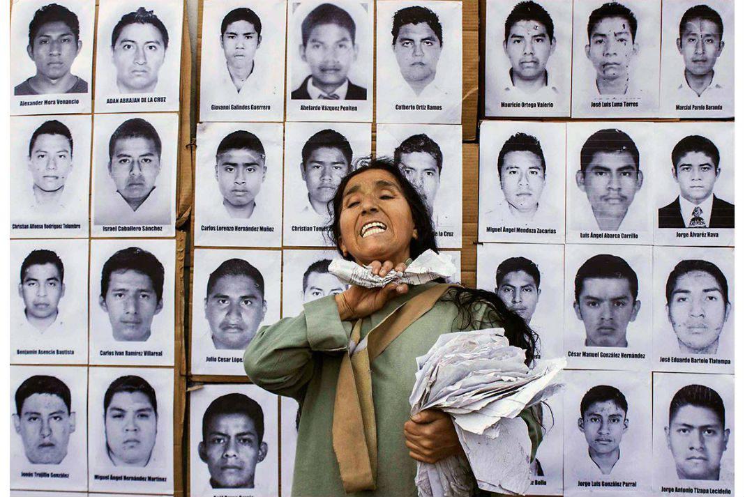 La FGR pidió a juez dejar sin efecto 21 órdenes de aprehensión por caso Ayotzinapa, a favor de militares y funcionarios. Noticias en tiempo real