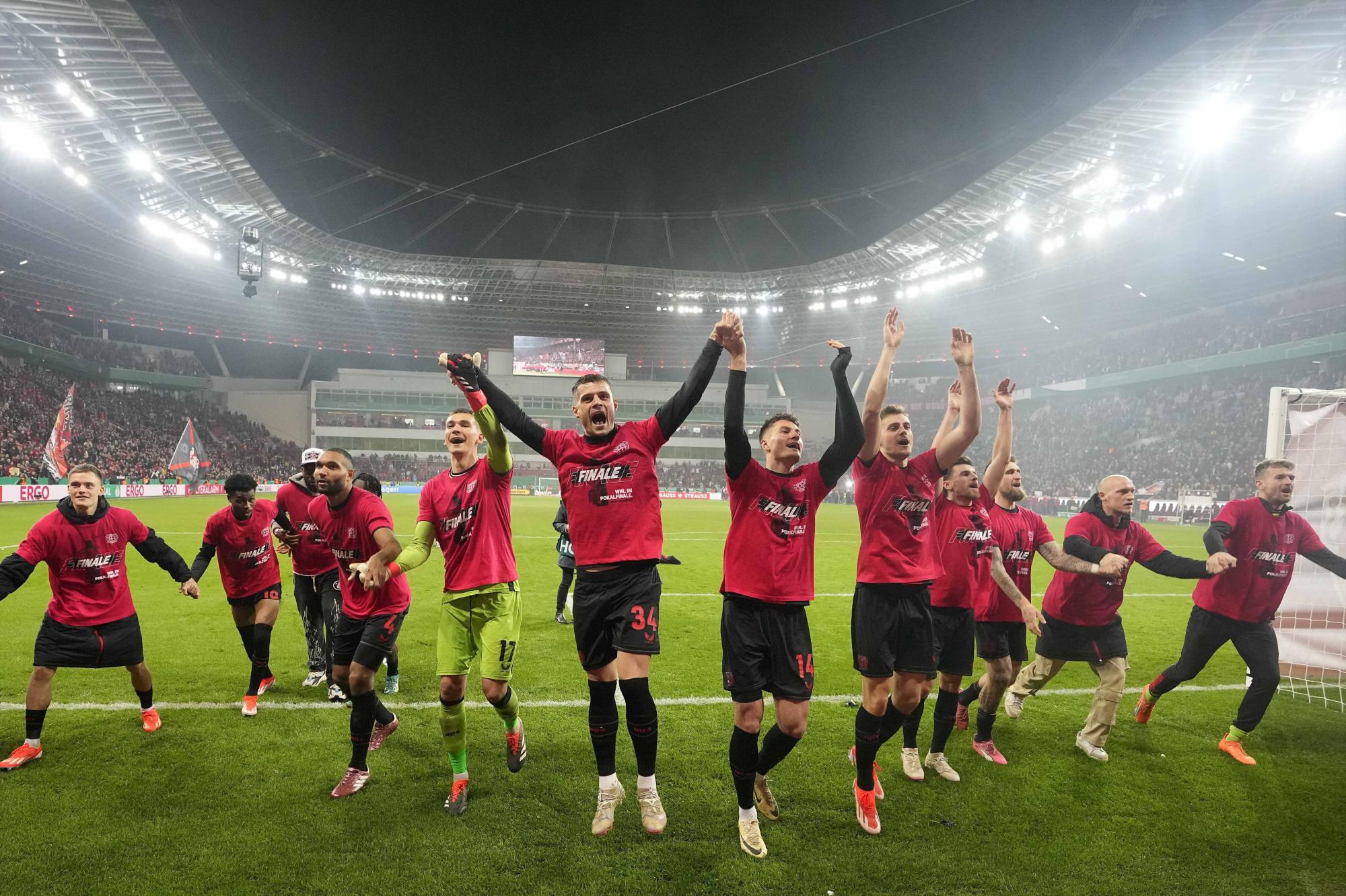 Leverkusen está a un paso de consumar el doblete luego de llegar a la Final de la Pokal. Noticias en tiempo real