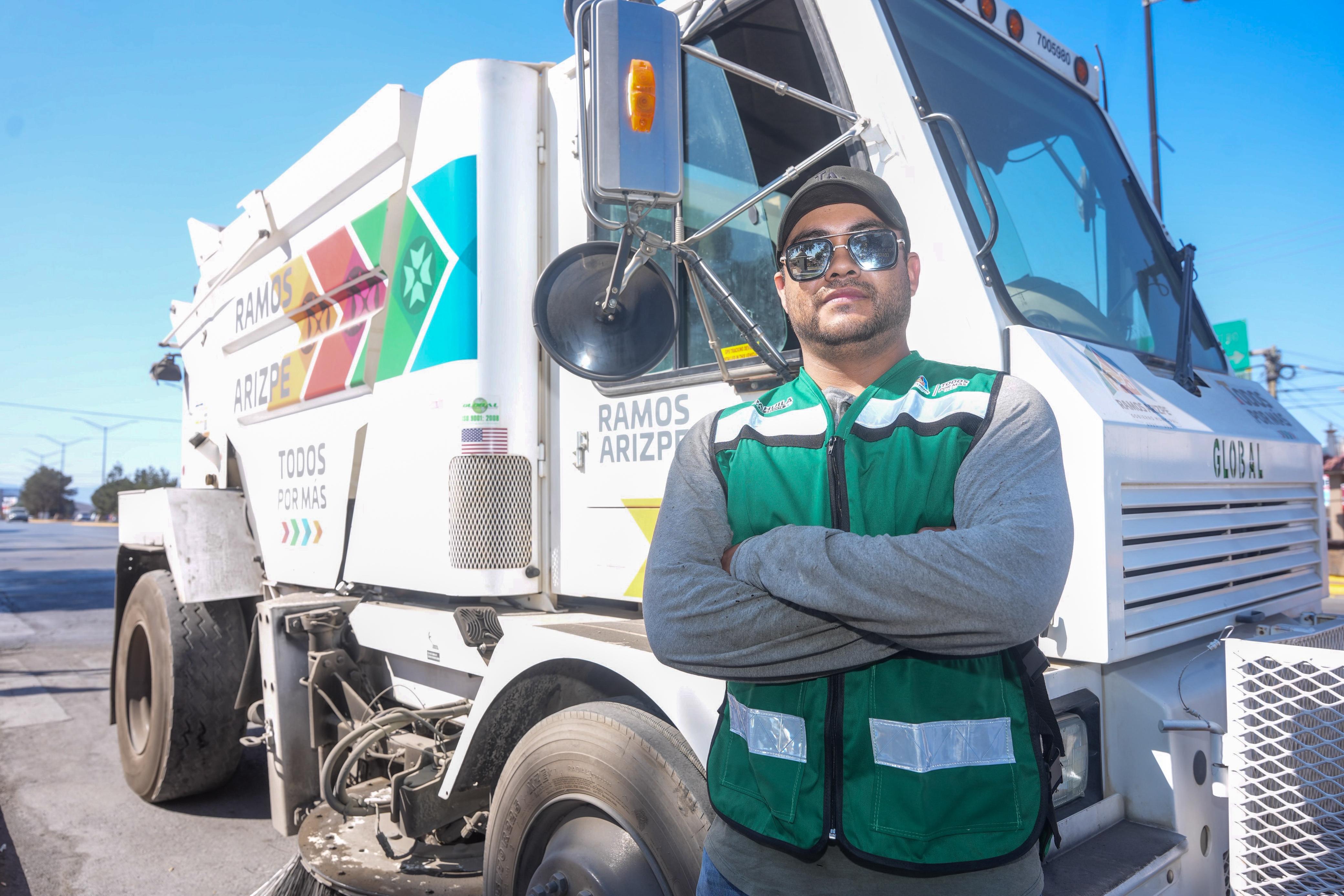 Ramos Arizpe mejora imagen urbana con nuevo equipo de limpieza