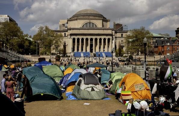 Universidad de Columbia da ultimátum para que manifestantes antiisraelíes abandonen su campamento. Noticias en tiempo real