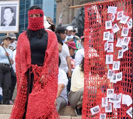 CIDH advierte que crimen organizado recluta a menores como halcones y sicarios