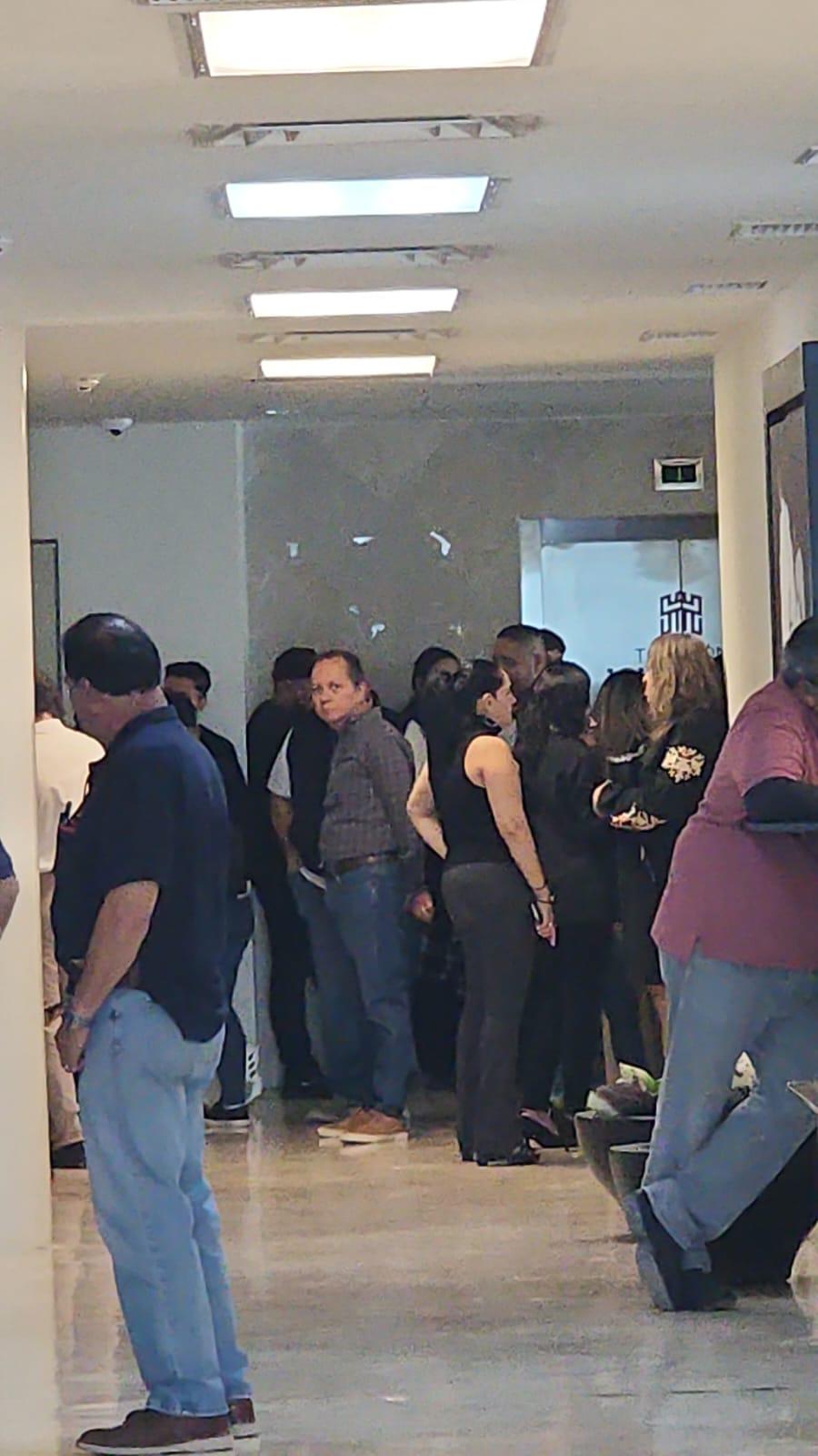 Protestan trabajadores sindicalizados de Catastro Municipal de Torreón por malos tratos. Noticias en tiempo real