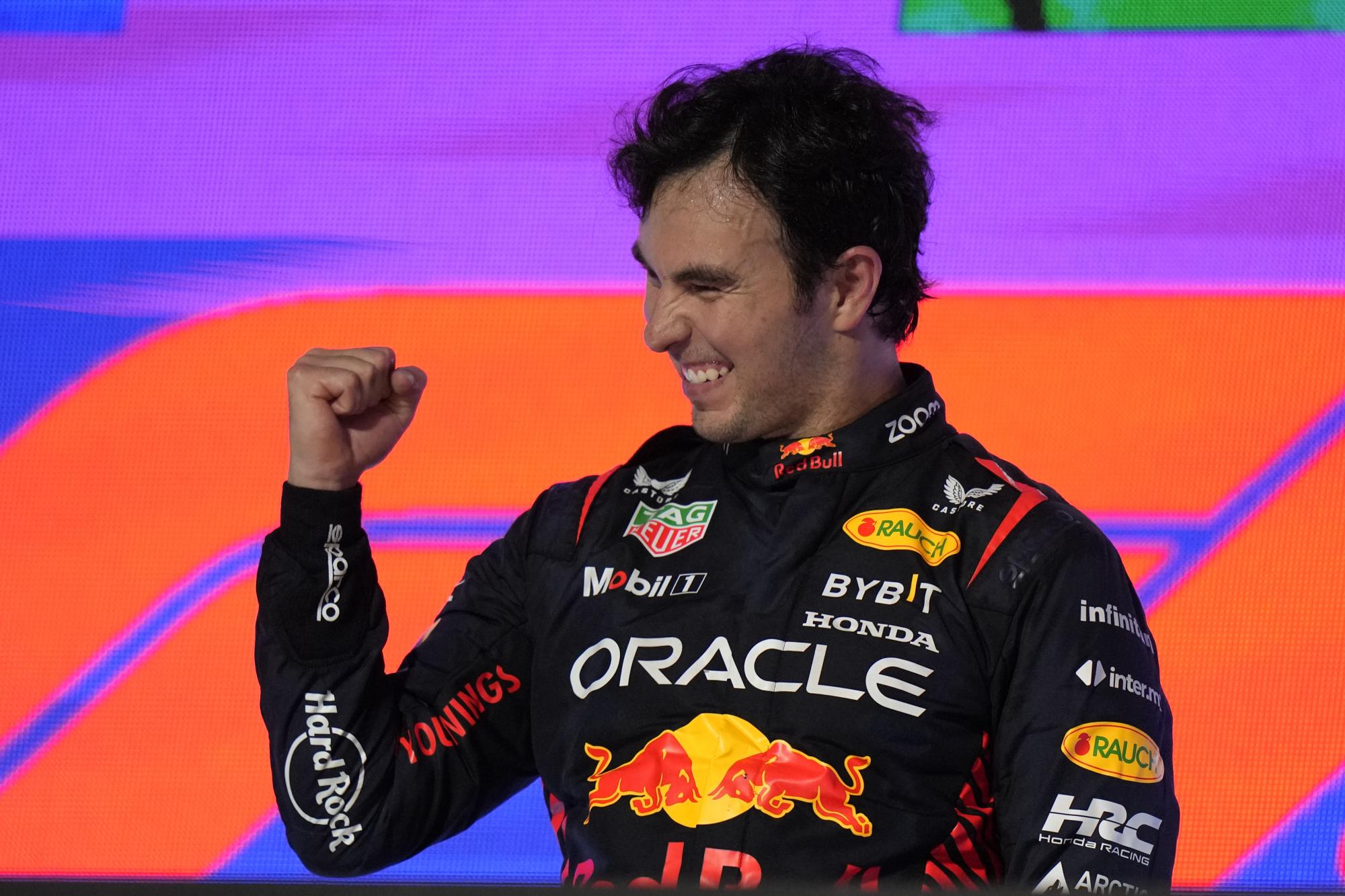 Dan voto de confianza a Checo Pérez y ‘Mad Max’ en Red Bull; descartan a Hamilton. Noticias en tiempo real